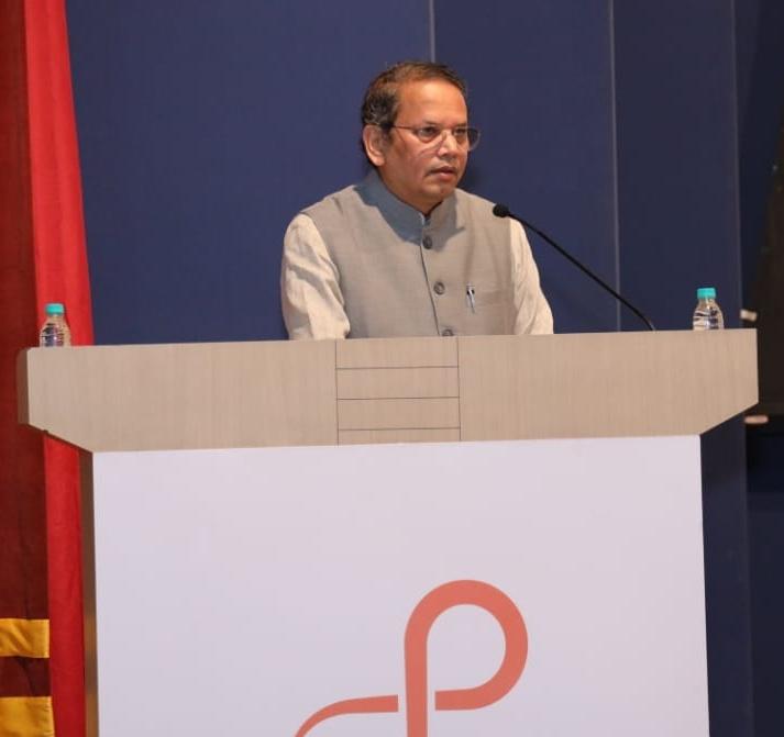 Dr Vijay Chauthaiwale (@vijai63) on Twitter photo yesterday evening in Nagpur, I elaborated how India's foreign policy and security preparedness evolved on the principles of "India First" and "Atmanirbhar Bharat" under the resolute leadership of PM <a href="/narendramodi/">Narendra Modi</a> .
timesofindia.indiatimes.com/city/nagpur/20… yesterday evening in Nagpur, I elaborated how India's foreign policy and security preparedness evolved on the principles of "India First" and "Atmanirbhar Bharat" under the resolute leadership of PM <a href="/narendramodi/">Narendra Modi</a> .
timesofindia.indiatimes.com/city/nagpur/20…
