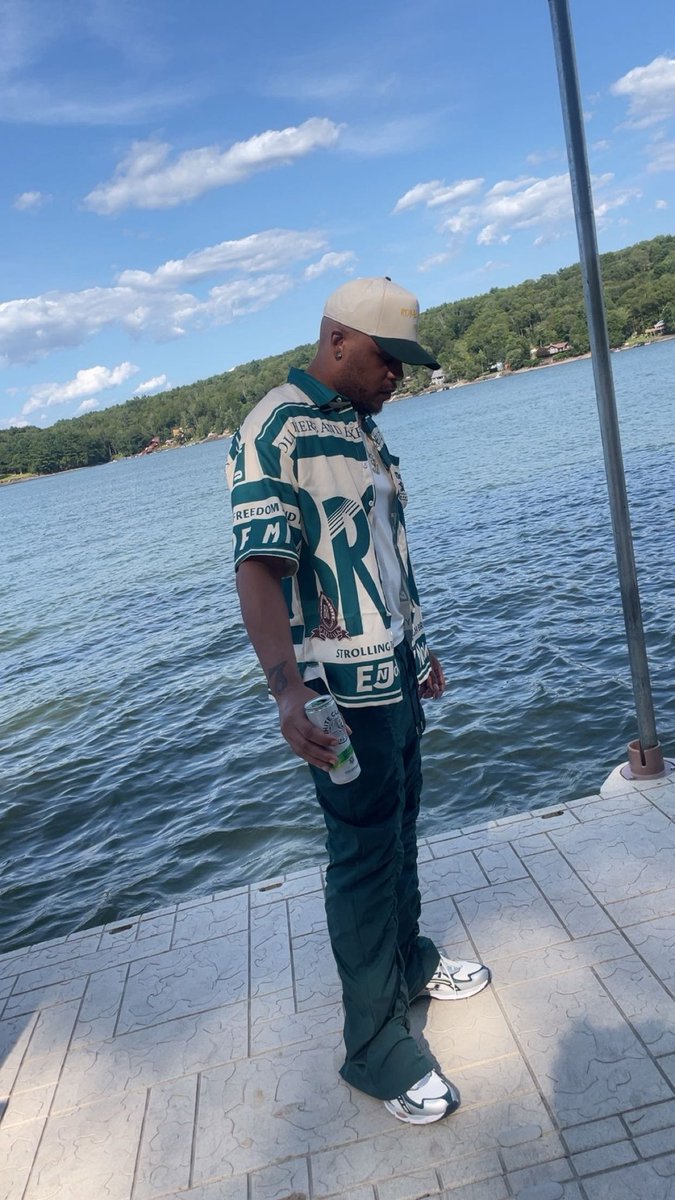 SWAG_BOYRICH's tweet photo. https://t.co/g5ZhBuL23p