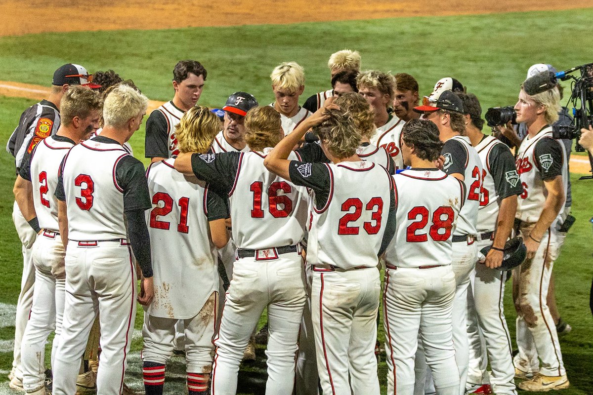 Jonah DeJong (@jonah_dejong) on Twitter photo Definitely one of the hardest chapters to close. Forever grateful to have been apart of something so special and to be surrounded by so many incredible teammates and coaches who made this experience unlike any other.
Thanks for everything, <a href="/Post2Dugout/">Fargo Post 2 Dugout</a>
#livethetradition β₯οΈπ€ Definitely one of the hardest chapters to close. Forever grateful to have been apart of something so special and to be surrounded by so many incredible teammates and coaches who made this experience unlike any other.
Thanks for everything, <a href="/Post2Dugout/">Fargo Post 2 Dugout</a>
#livethetradition β₯οΈπ€
