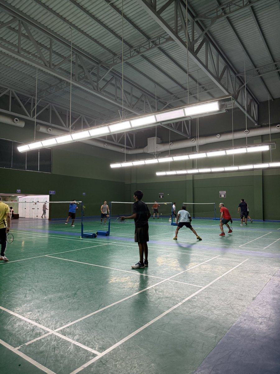 ArchNeha's tweet image. Every inch of my body aches, sleep was a stranger last night — but I’ve still shown up for my team 🏸👬.

Today might not be my best game, but I’ll give it everything I’ve got. #TeamFirst