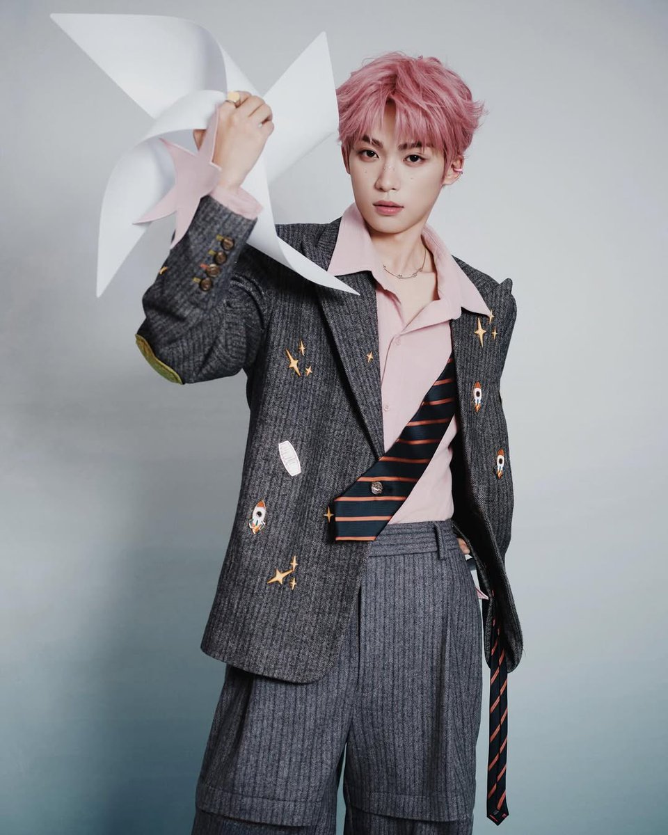 INSTAGRAM] ziyu20020706 : “Always keep a sincere heart ！！！” #逆