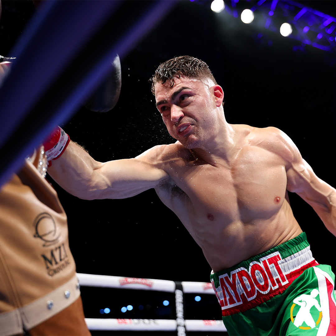 Chicago was on FIRE tonight! 🔥 This wasn’t just a win for Oscar Duarte, it was a statement.

#DuarteSims | LIVE on DAZN