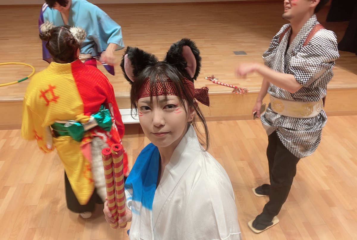 昨日のドカンショ祭り
みんなできつねorたぬきに扮して、長野県は小諸の商店街を練り歩いてきたよ。
私は狐担当🦊
滝汗かいた〜！💧💧💧