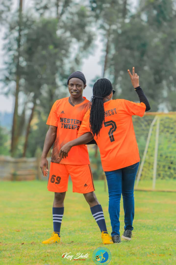 Good morning beautiful kings and queens on this platform 
Retweeting from sanga en u