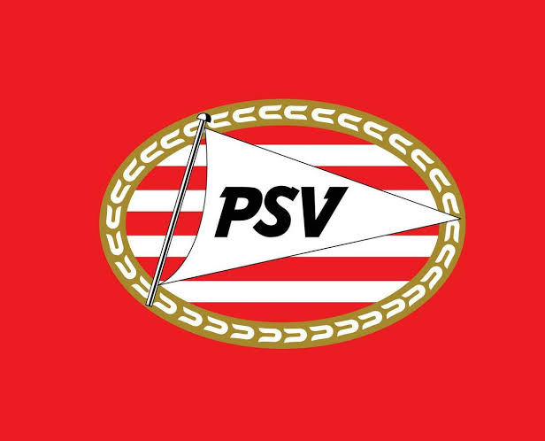 Amigo seguidor,

Primeiro jogador que vem na sua cabeça quando você vê esse escudo.

#psv #mourasport