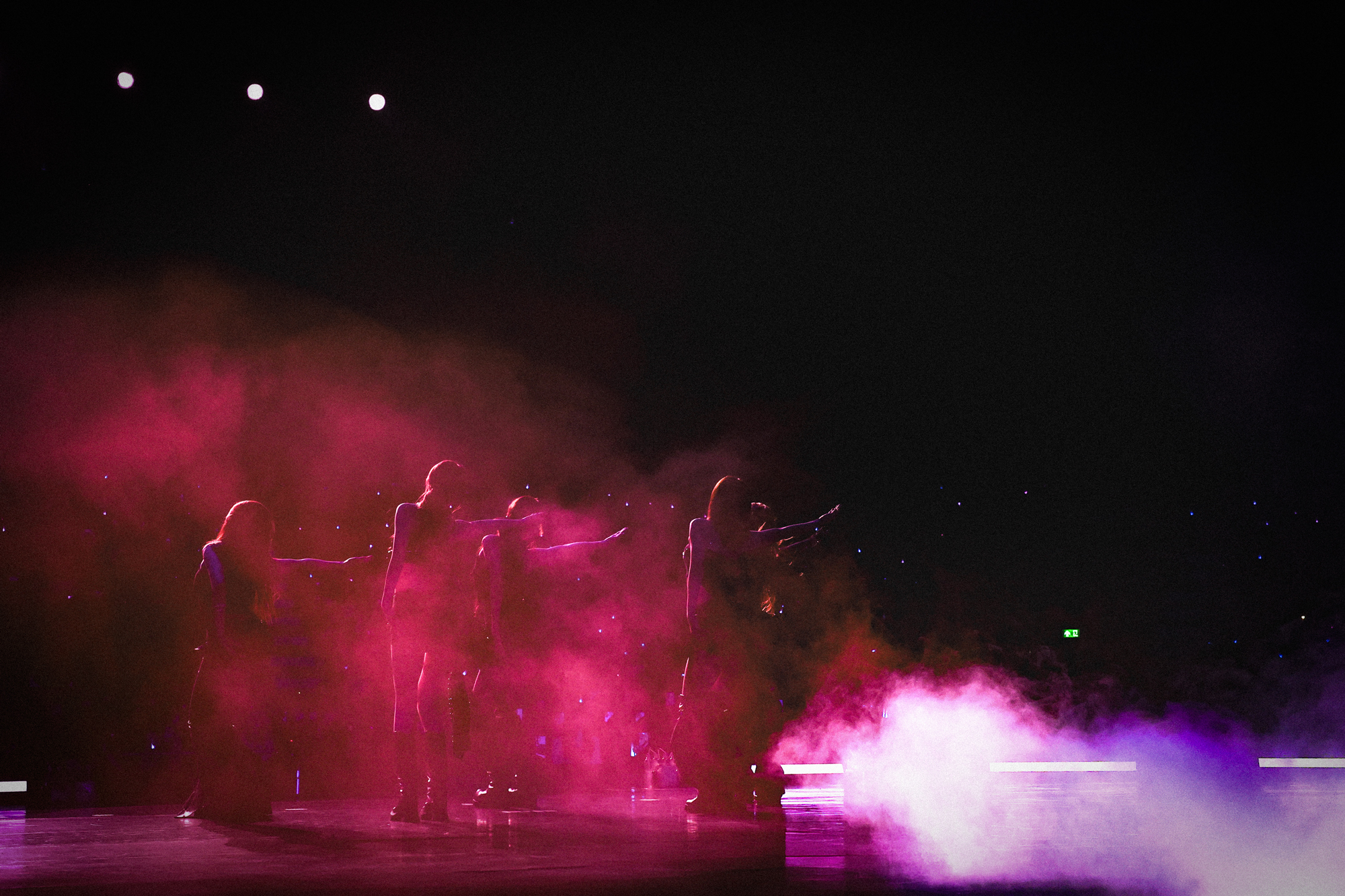 Gx_--OoaEAAKJEm?format=jpg&name=large