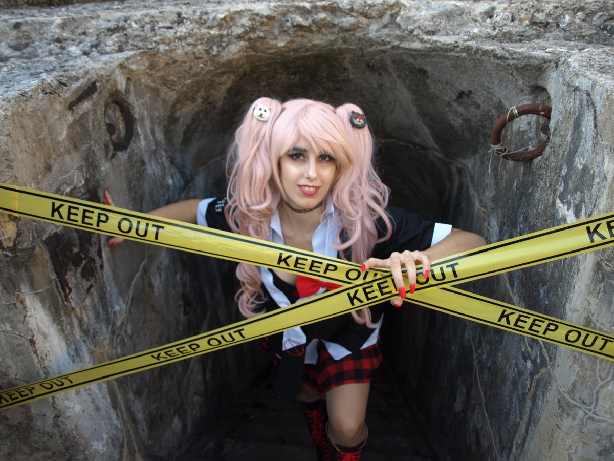 rikanyanshiro's tweet photo. Voy a ver a Kodaka el 20 y 21 de septiembre en @Japan_Weekend   #kodakajapanweekend 
Junko's cosplays across those years #junko #junoenoshima #junkoenoshimacosplay https://t.co/Pd2uVqrEyf