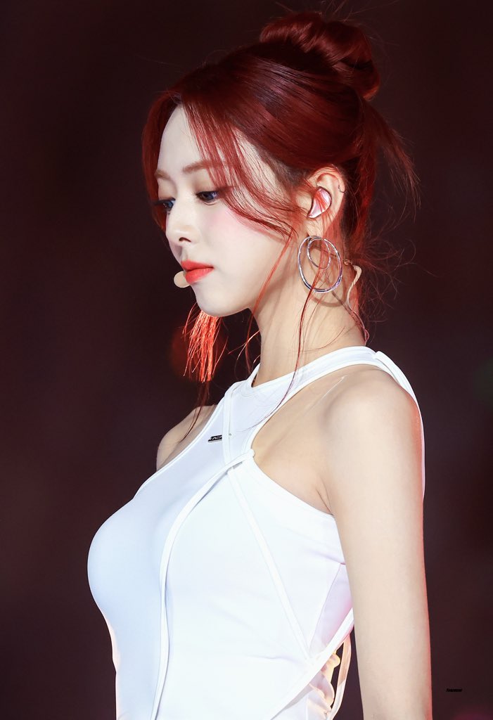 250726 ITZY - YUNA (1) #ITZY #있지 #イッチ #YUNA #유나 #신유나