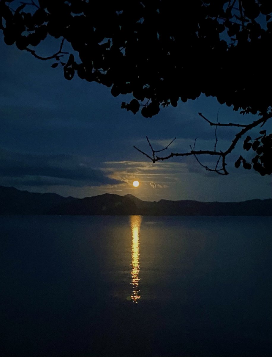 十和田湖からgood night☆。.:＊・゜