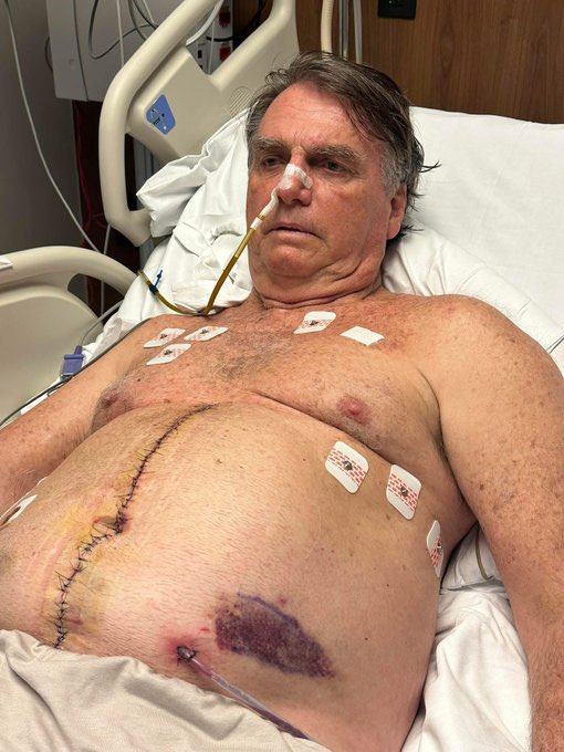 🇧🇷 Olavo Avisou 🇧🇷 (@munirjorge2) on Twitter photo <a href="/JasonMiller/">Jason Miller</a> <a href="/jairbolsonaro/">Jair M. Bolsonaro</a> 🇺🇸🇧🇷💡Look how they left him.
And they still want to arrest him. <a href="/JasonMiller/">Jason Miller</a> <a href="/jairbolsonaro/">Jair M. Bolsonaro</a> 🇺🇸🇧🇷💡Look how they left him.
And they still want to arrest him.