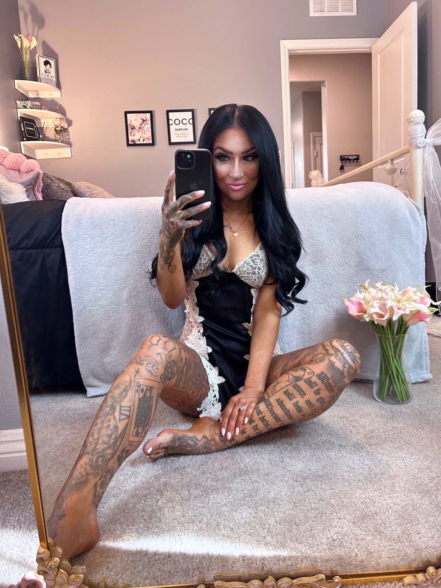 Good morning 🖤