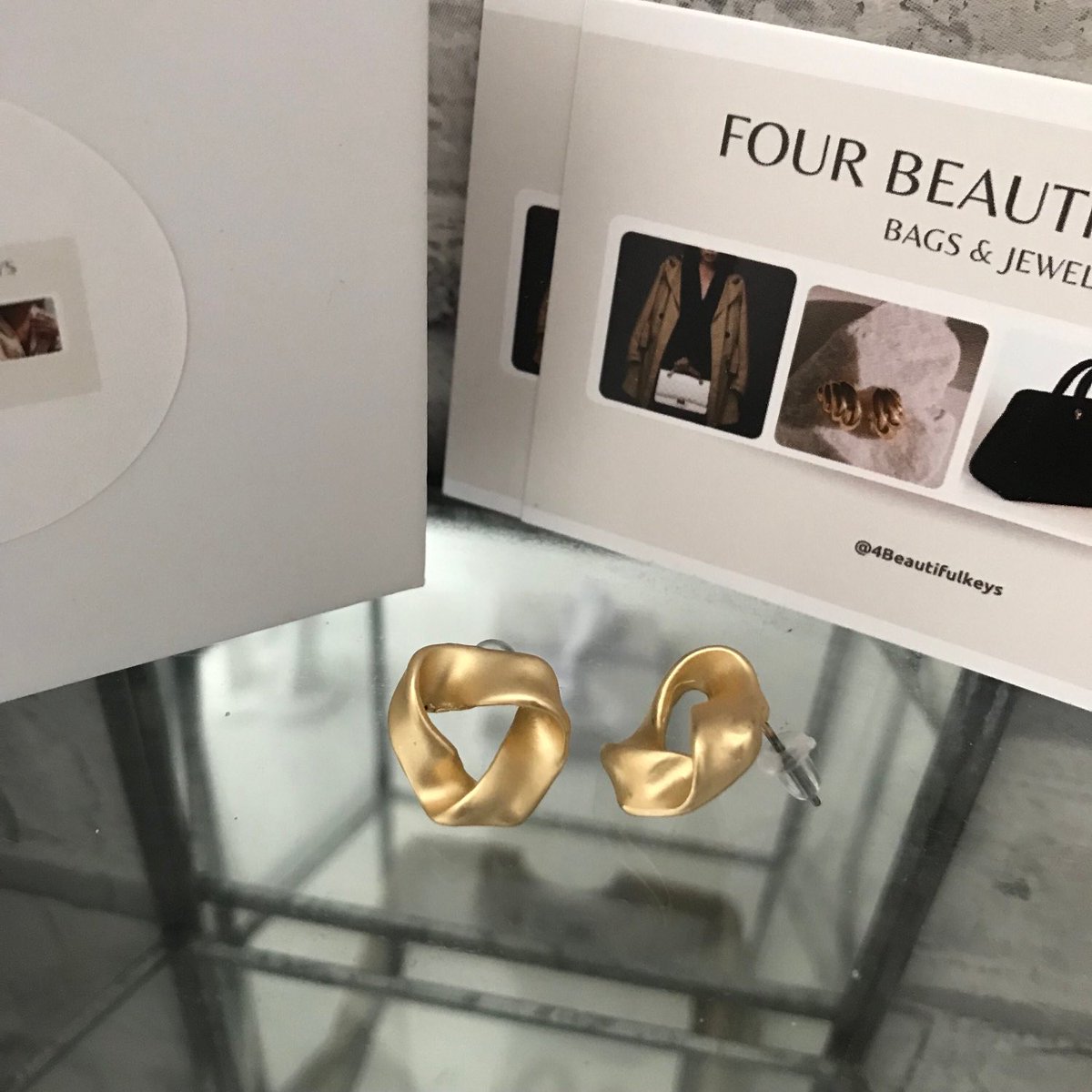 Gold statement earrings- Earrings 4beautifulkeys.etsy.com/listing/170167…