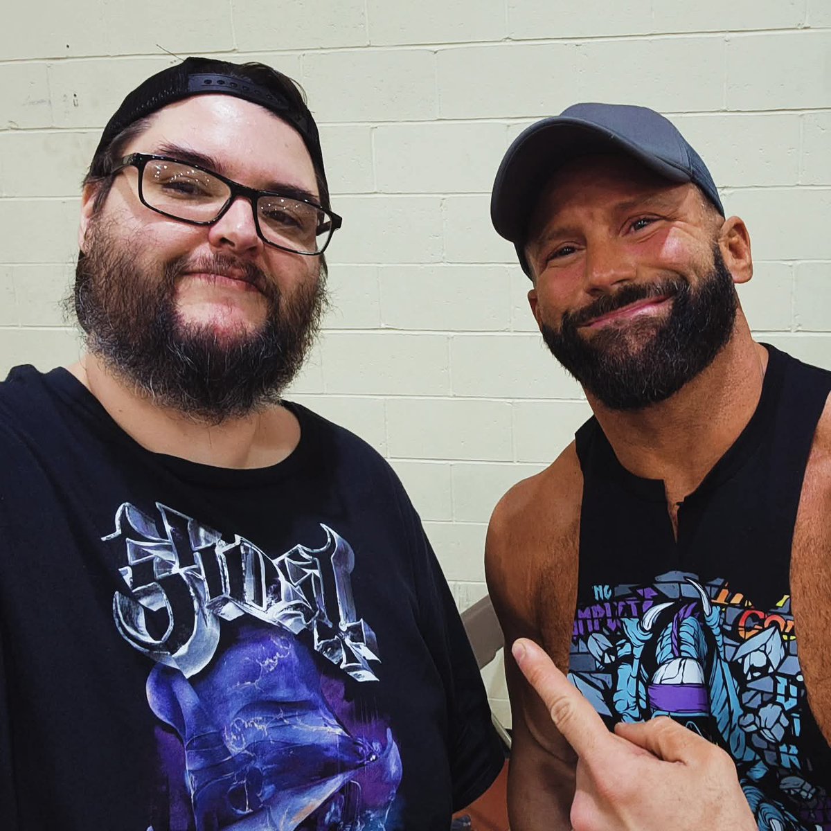 #PhotoOfTheDay from <a href="/IWCwrestling/">IWC Wrestling</a> last night with the INDY GOD <a href="/TheMattCardona/">Matt Cardona</a>