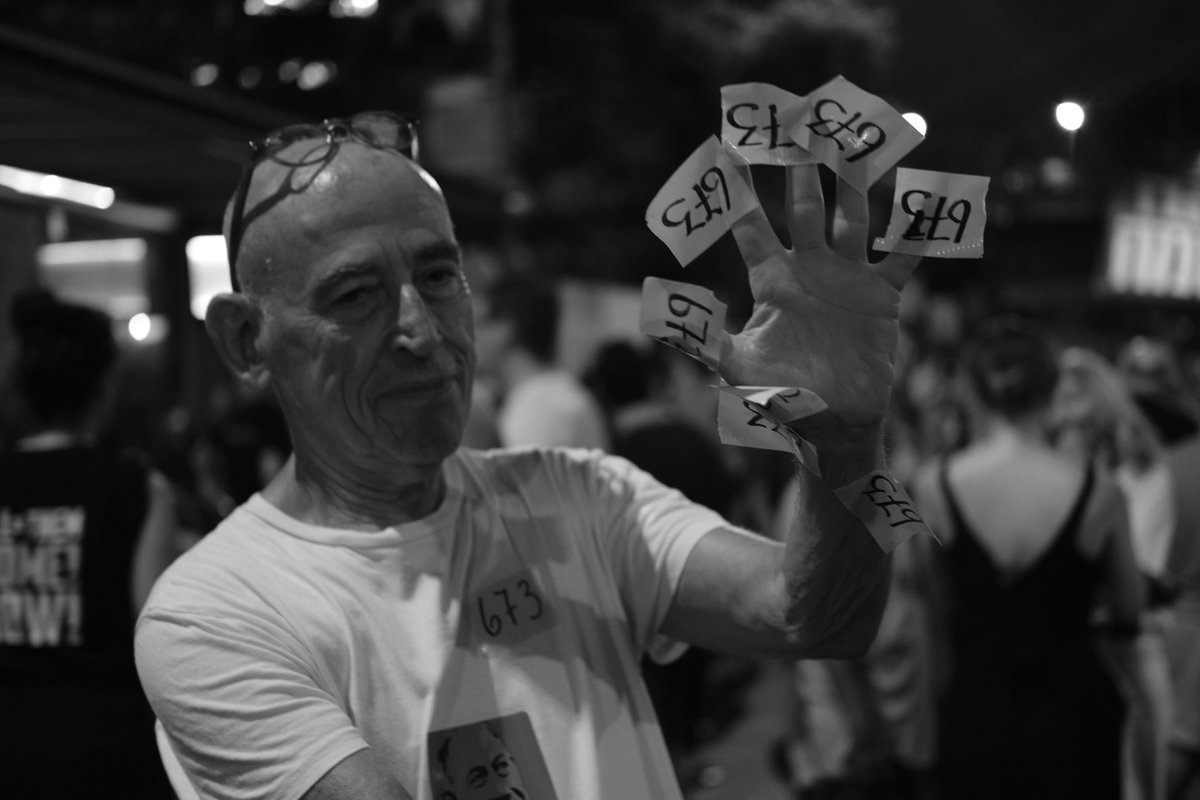 Experience Humans tweet media