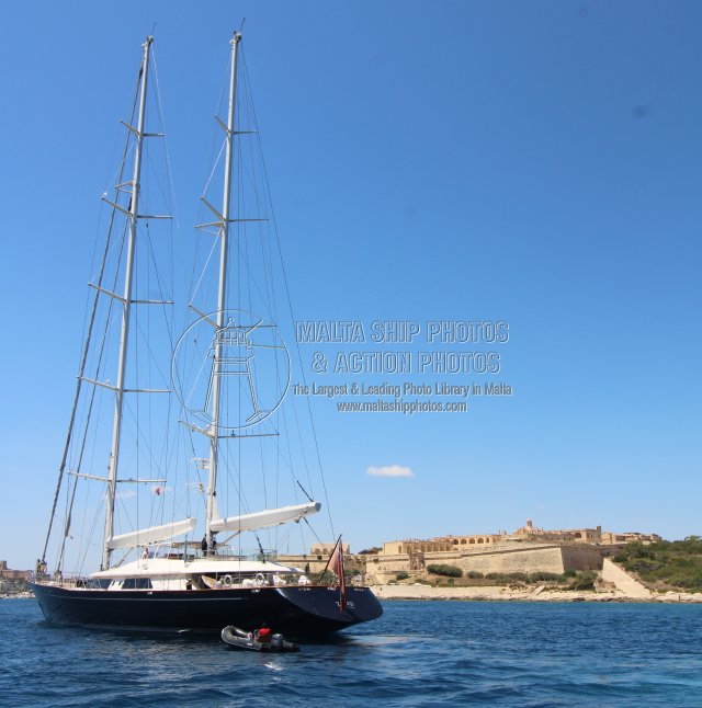 Shipguru's tweet image. #perininavi #sailingyacht #ZENJI #entering #marsamxettharbour, #Malta - 06.08.2025 - maltashipphotos.com - NO PHOTOS can be used or manipulated without our permission @YachtspotterCom @ybw @YachtingMag @YachtingVerse @worldshipsoc @Rich_Ships @ShipsInPics @boatingmagazine