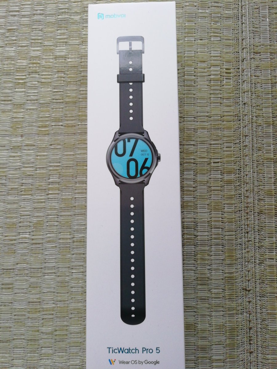 SShock117's tweet image. 新しいスマートウォッチを購入しました。WearOS搭載のTicWatch Pro5です。
#movboi
#TicWatchPro5