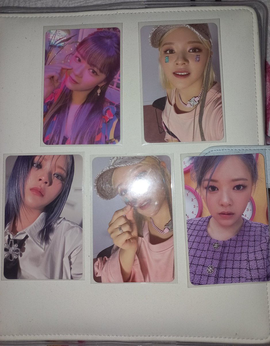 Twice pc satış
Tanesi 80tl 
Flaşlı kontrol videosu atıyorum eğer olası bir hasar olursa fiyat düşer ama bildiğim kadarıyla hasarları yok
Alım için dm lütfenn🤗
#twicepcsatış #pcsatış <a href="/twicesatis/">TWICE Trade/Sell TR</a> <a href="/twicesatistr/">twice satış/takas rt</a> <a href="/twicesatistrade/">twice satış & takas</a> <a href="/twicesatis_tr/">- TWİCE SATIŞ/TAKAS -</a>