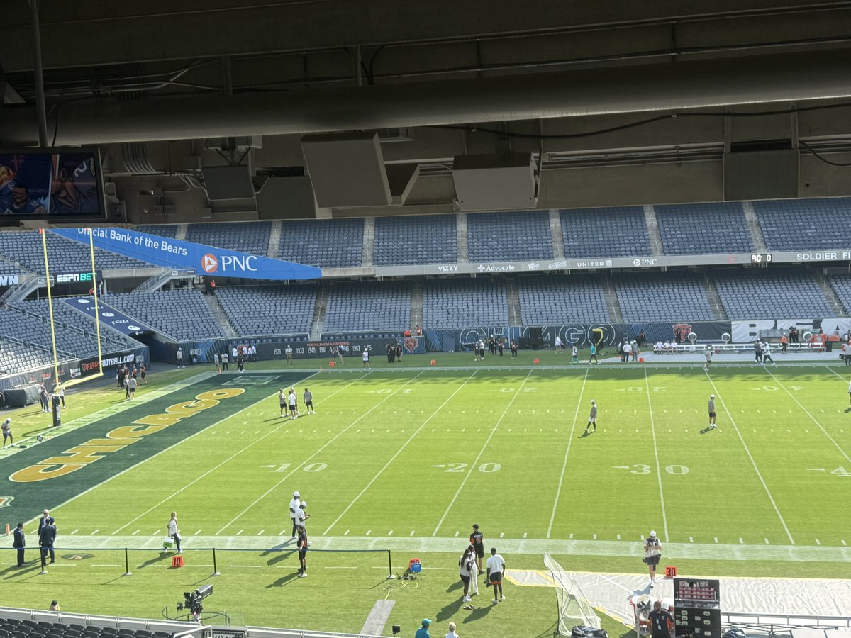 Jason McKie (@jmack37) on Twitter photo #Bears Football will be played today!!
Blue Endzones look good! We got the live Gane Call on 🎙️<a href="/ESPN1000/">ESPN Chicago</a> #Bears Football will be played today!!
Blue Endzones look good! We got the live Gane Call on 🎙️<a href="/ESPN1000/">ESPN Chicago</a>