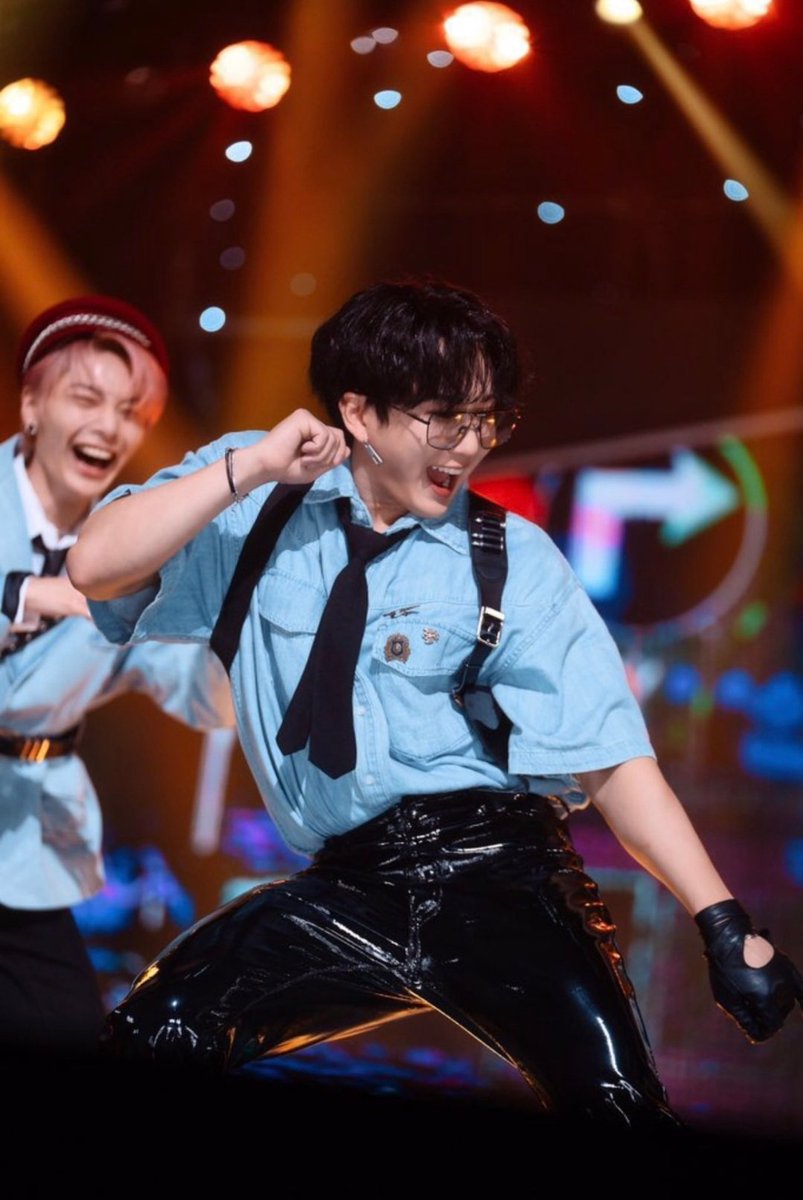 Happy birthday Changbin!! 🩷

CHANGBIN OUR GRAVITY CENTER
#ChangbinOurSeolarSystem
#창빈생일_상태는_ULTRA
#HappyChangbinDay