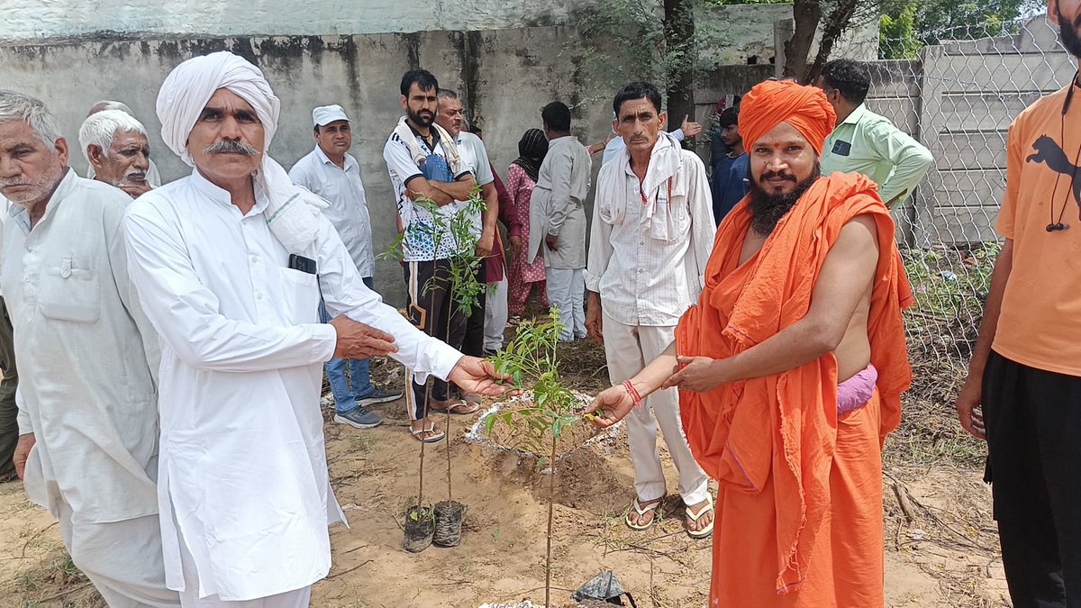 ⁦<a href="/PMOIndia/">PMO India</a>⁩ ⁦<a href="/cmohry/">CMO Haryana</a>⁩ under the visionary PM sab a mission Ek Per Maa ke nam we initiated this project at our village Bahal , Haryana with support of gram panchayat Bahal