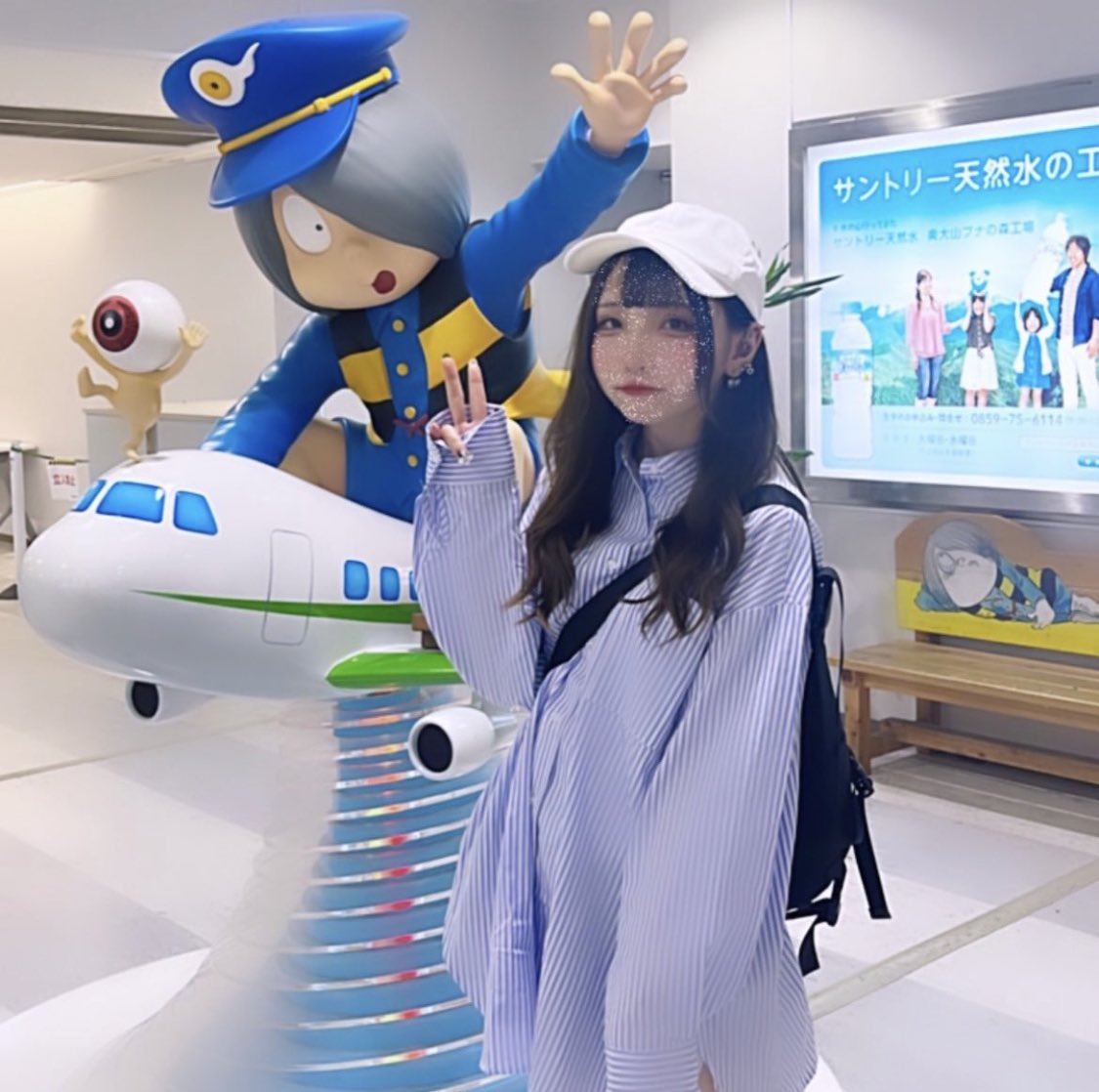 pe__ro___'s tweet photo. りまちゃんアクスタで絶対やろうと思ってたやつ🙂‍↕️ https://t.co/dqkmehS0p3
