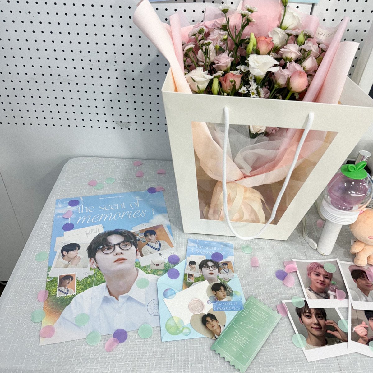 the scent of memories tweet media