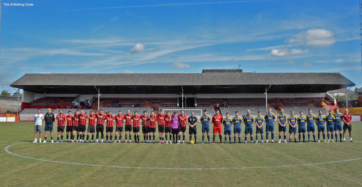 Montagu Cup (@montagucup) on Twitter photo The Mont at Millmoor.
Maybe for the first time in its 128 year history?
Stannington Village & Ville FC line up ahead of their Round of 16 match - with the Tivoli end as a backdrop.
Credit : <a href="/dribblingcode/">The Dribbling Code</a>
montagucup.com/2026
<a href="/S_V_F_C/">Stannington Village FC</a> The Mont at Millmoor.
Maybe for the first time in its 128 year history?
Stannington Village & Ville FC line up ahead of their Round of 16 match - with the Tivoli end as a backdrop.
Credit : <a href="/dribblingcode/">The Dribbling Code</a>
montagucup.com/2026
<a href="/S_V_F_C/">Stannington Village FC</a>