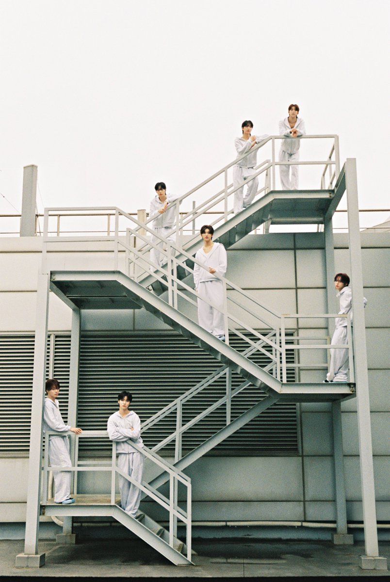 idntt tweet media