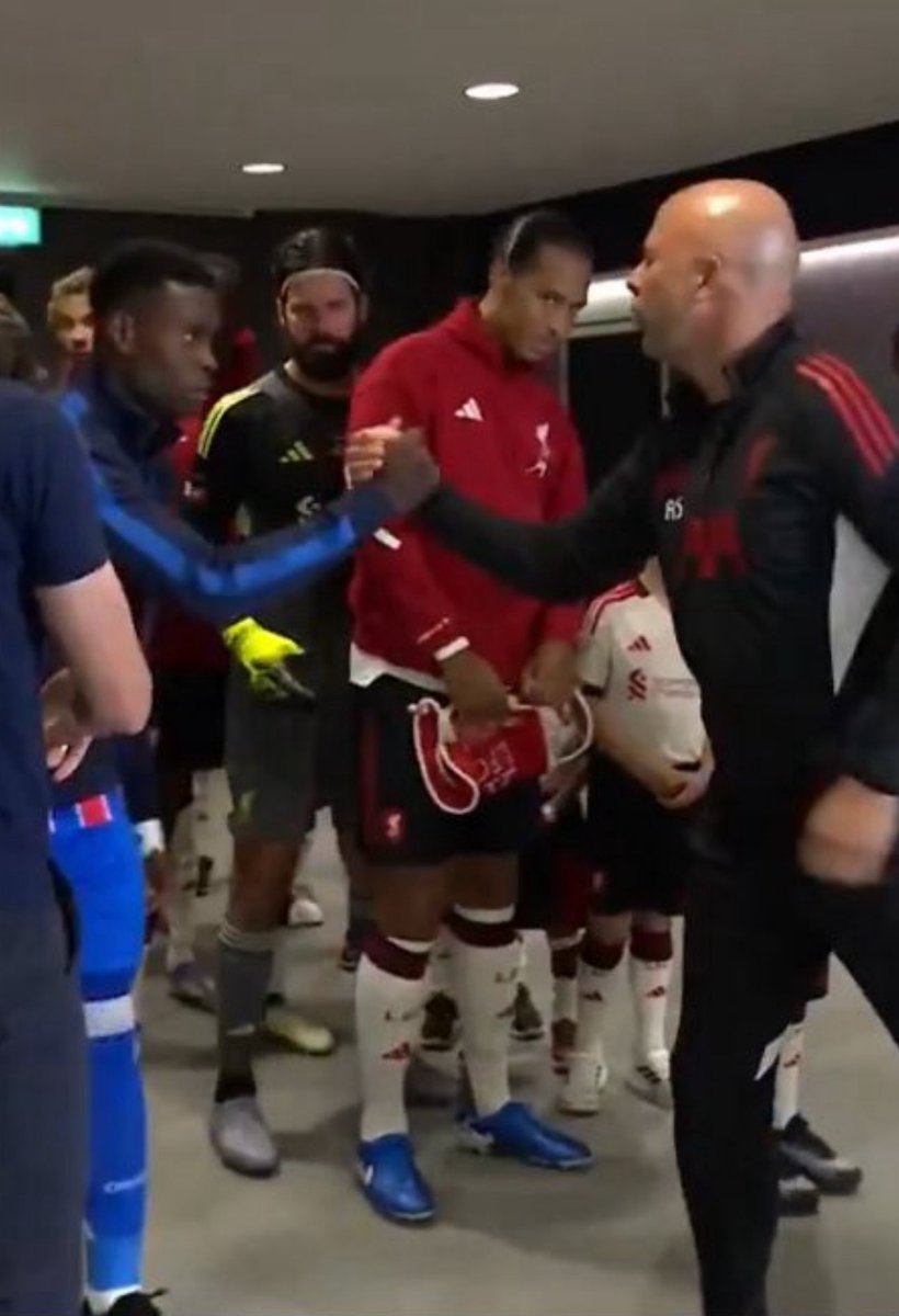 KrrishFT's tweet image. If I speak, I will be in big trouble. 👀🔴#LFC