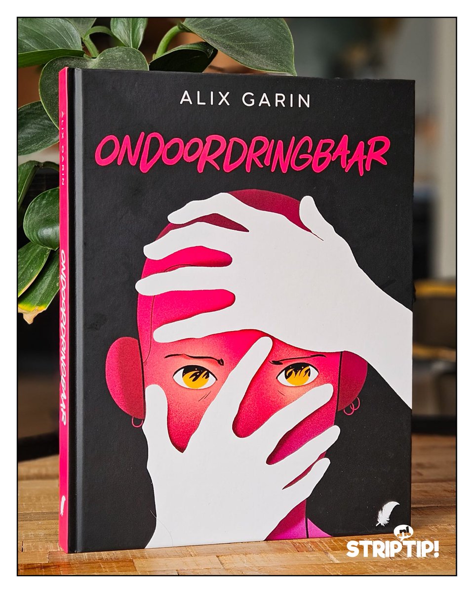 Recensie ✍️ Ondoordringbaar 
Alix Garin vertelt in haar nieuwe graphic novel over het echte leven; haar leven. In dit ronduit kwetsbare en intieme levensportret kom je in aanraking met het fenomeen ‘vaginisme’.

Door Bastiaan van Esch 

striptip.nl/recensies/grap…