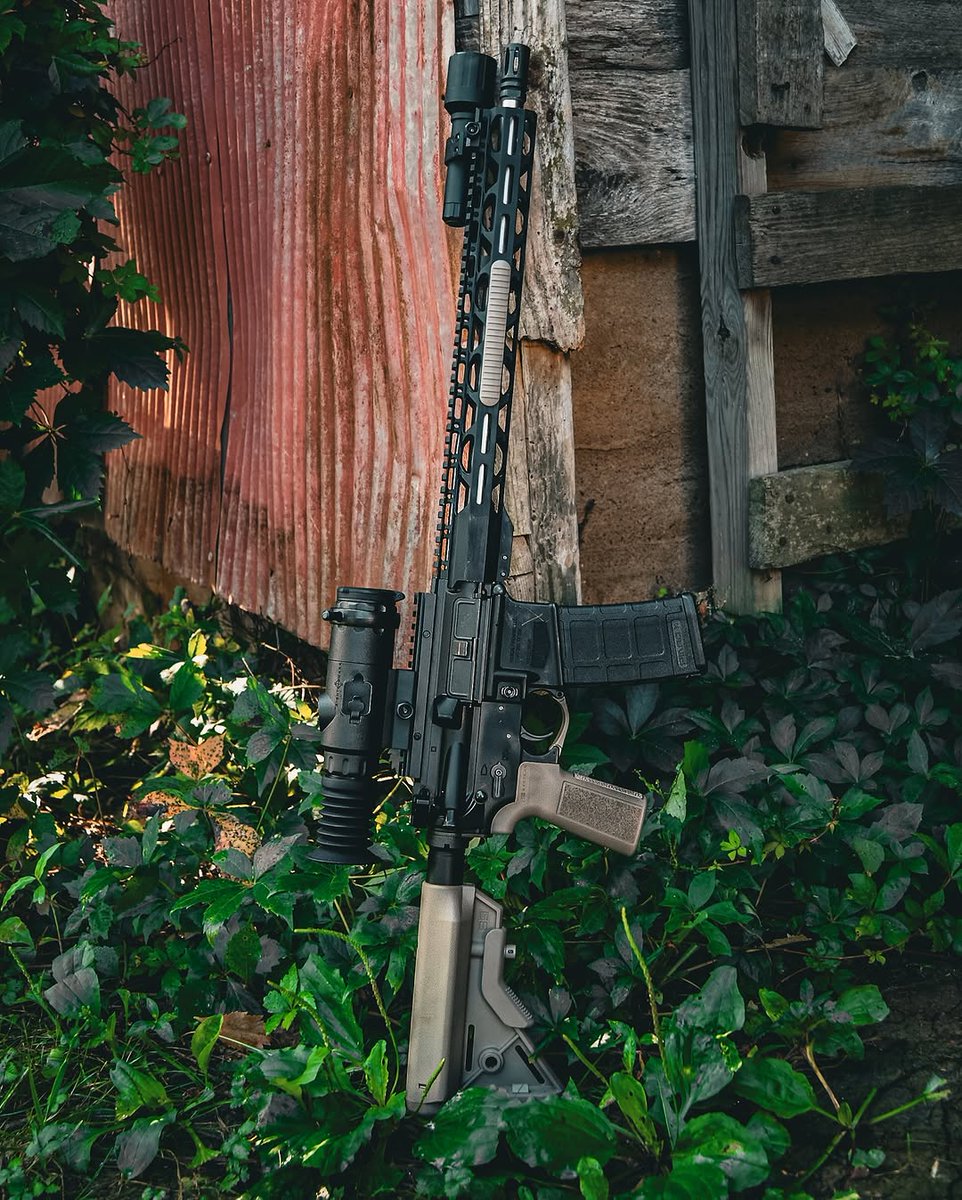 Anybody get to do some hog or coyoyte hunting this weekend? 
Show us what damage you did with Wraith 4k recently! 

#Sightmark #Wraith4k