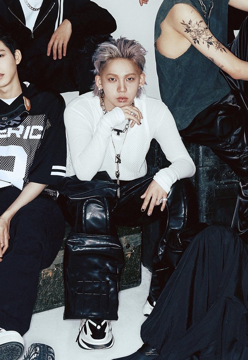 choi hyunsuk for ‘love pulse’ sporty ver. 📸 #최현석