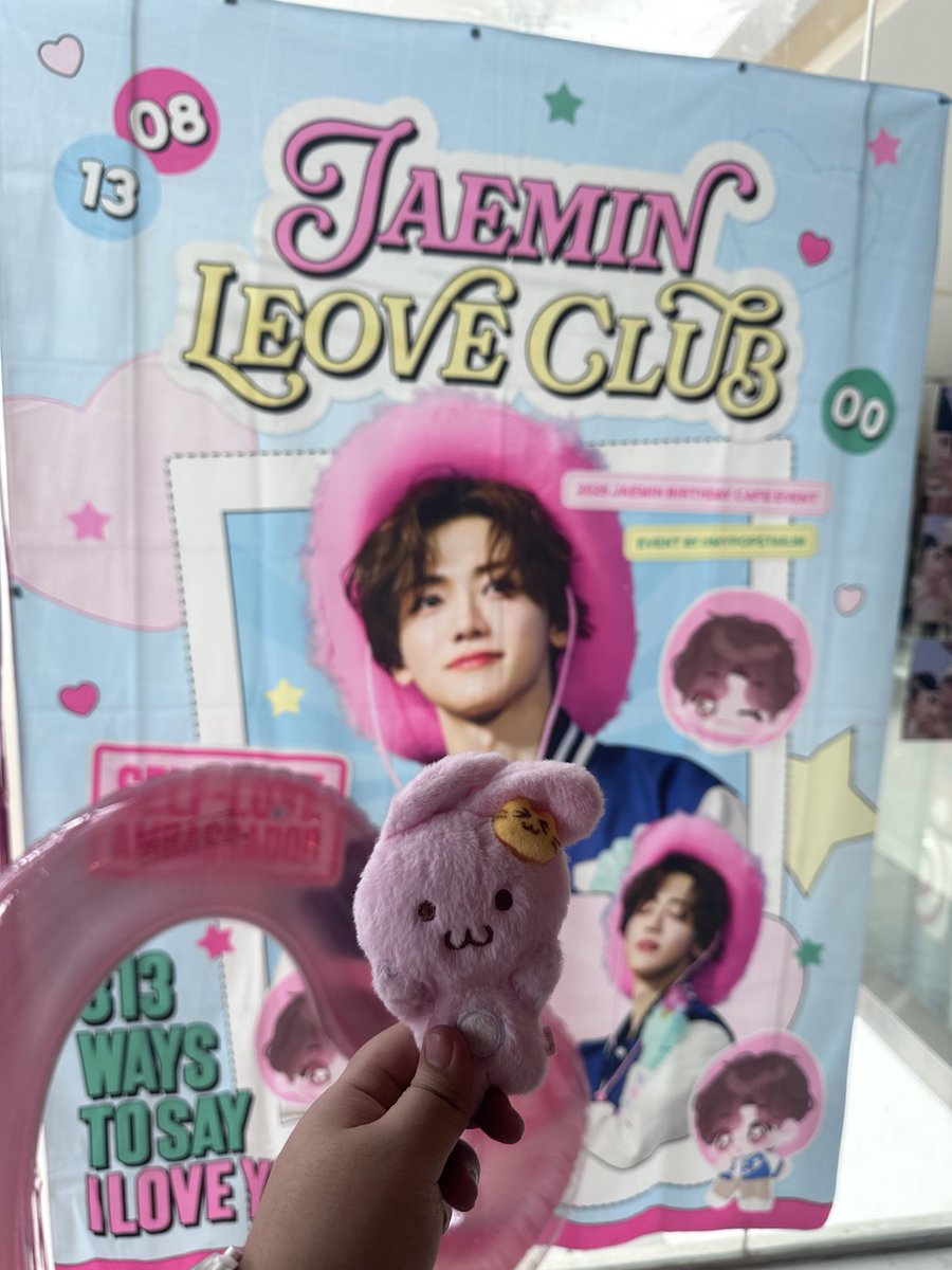 JAEMIPITY's tweet image. tysm @mypopstarjm for this very cute and princess-like jaemin cse 💝!!!

#JaeminLeoveClub