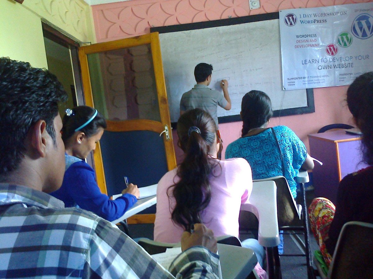 WordPress developer <a href="/ughimire1/">Umesh Ghimire</a> sharing WordPress knowledge to students 11 years ago! (08-08-2025)
#website #WordPress #history