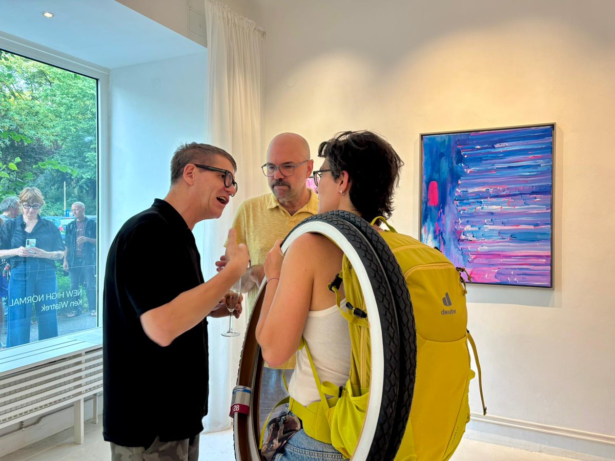 kenconsumer (@kenconsumere) on Twitter photo Hi.
I had an opening at a small space here in Berlin last night.
<a href="/GalerieMet/">Galerie Met</a> came thru and made these nice photos.
Thanks again! Hi.
I had an opening at a small space here in Berlin last night.
<a href="/GalerieMet/">Galerie Met</a> came thru and made these nice photos.
Thanks again!