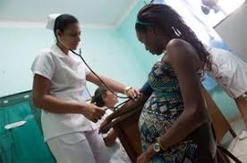 Una atención diferenciada a embarazadas con riesgos, a partir de la atención primaria en los consultorios médicos, prestan en #Morón los diferentes factores que intervienen en el PAMI, con el propósito de garantizar el nacimiento a término y sin complicaciones.
#CubaPorLaSalud