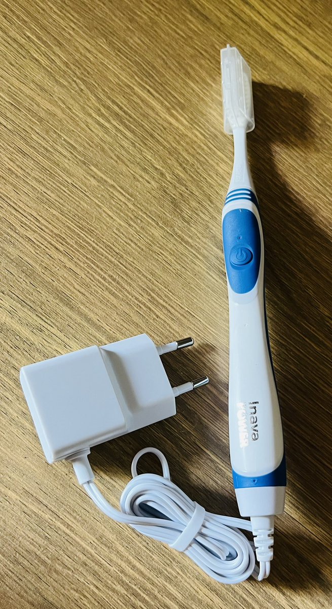eddarmoune's tweet image. Découverte de la brosse à dents électrique premium. 
INAVA POWER  
PIERRE FABRE ORAL CARE 
Marque recommandé par les chirurgiens dentistes. 
@Influenster @PierreFabre #INAVA #rechargeable #assainissable #ergonomique #compacte #inavapower #BrosseADents #Buccodentaire