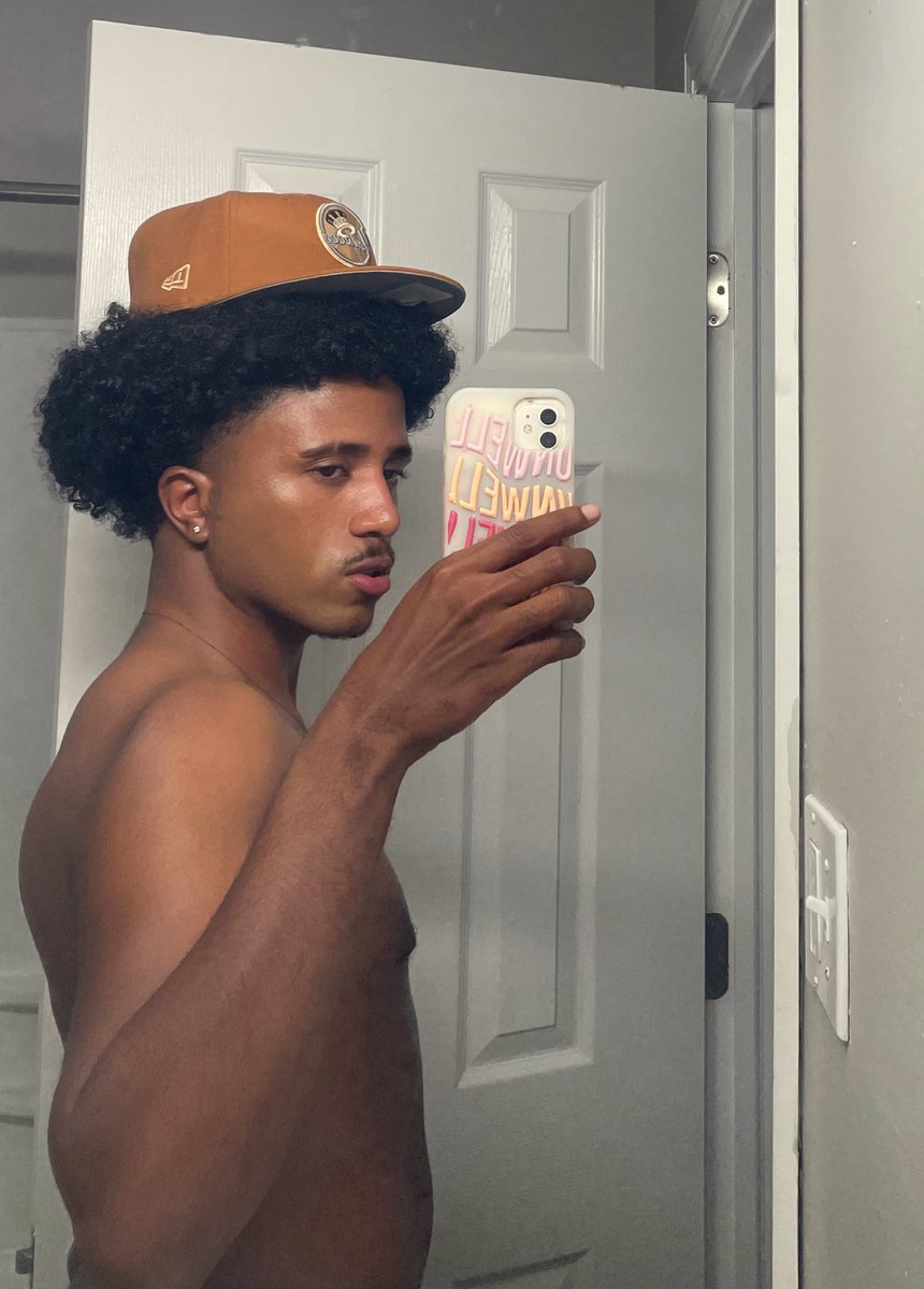 Good morning 🤎🩷