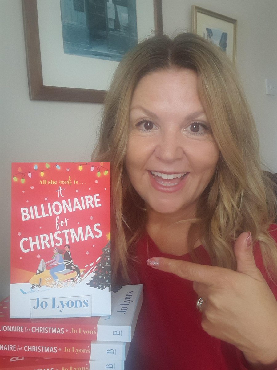 Jo Lyons💖📚🍹 tweet media