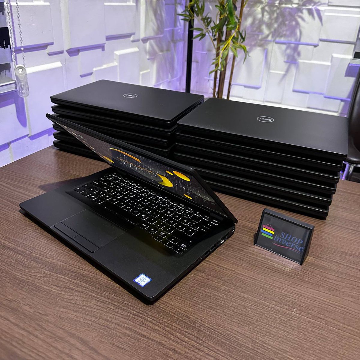 _d3s_mond's tweet photo. 🔥 Pre-order deal!
premium laptops  at almost dealership prices use promo code CHIWOKEENYI at check out to get a massive 5% discount on this  Dell Latitude 5400 - 8th Gen. Intel Core i5 - 256GB SSD - 32GB RAM - keyboard Light - Touchscreen - ₦303,800
https://t.co/wL7T8VRRbi https://t.co/6ylzAJOatY