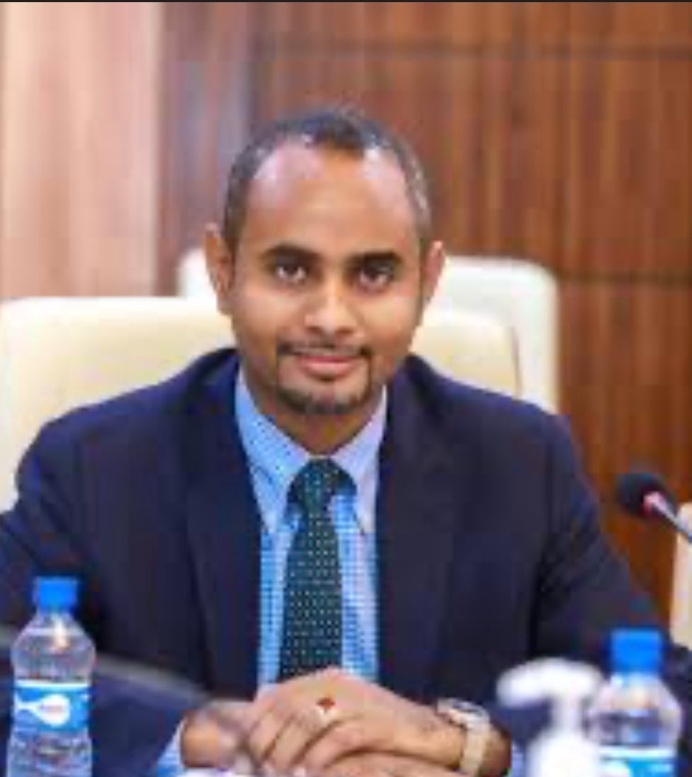 Suldan I. Mohamed, MA (@suldanmohamed_) on Twitter photo #SOMALIA: Pressure on PM <a href="/HamzaAbdiBarre/">Hamza Abdi Barre</a> grows as various factions in the Somali Parliament intend to submit a motion of no confidence against his govt.
Events in Gedo, Ministerial disputes, looming elections & events in Northeast State have raised the stakes in #Mogadishu. #SOMALIA: Pressure on PM <a href="/HamzaAbdiBarre/">Hamza Abdi Barre</a> grows as various factions in the Somali Parliament intend to submit a motion of no confidence against his govt.
Events in Gedo, Ministerial disputes, looming elections & events in Northeast State have raised the stakes in #Mogadishu.