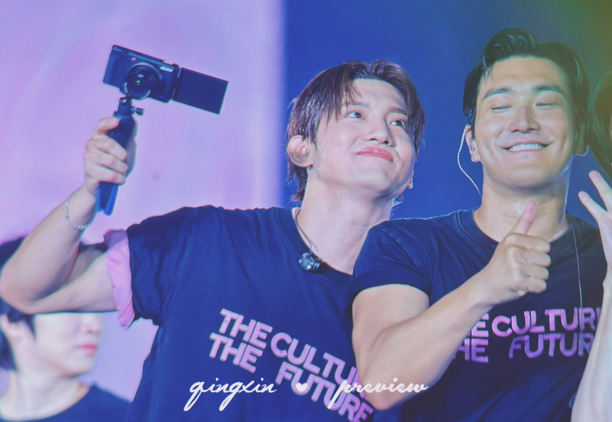 qingxin218's tweet image. 250810
SMTOWN in TOKYO
💜💜💜
#최강창민 #심창민 #changmin #沈昌珉 #チャンミン 
#동방신기 #TVXQ！ #東方神起