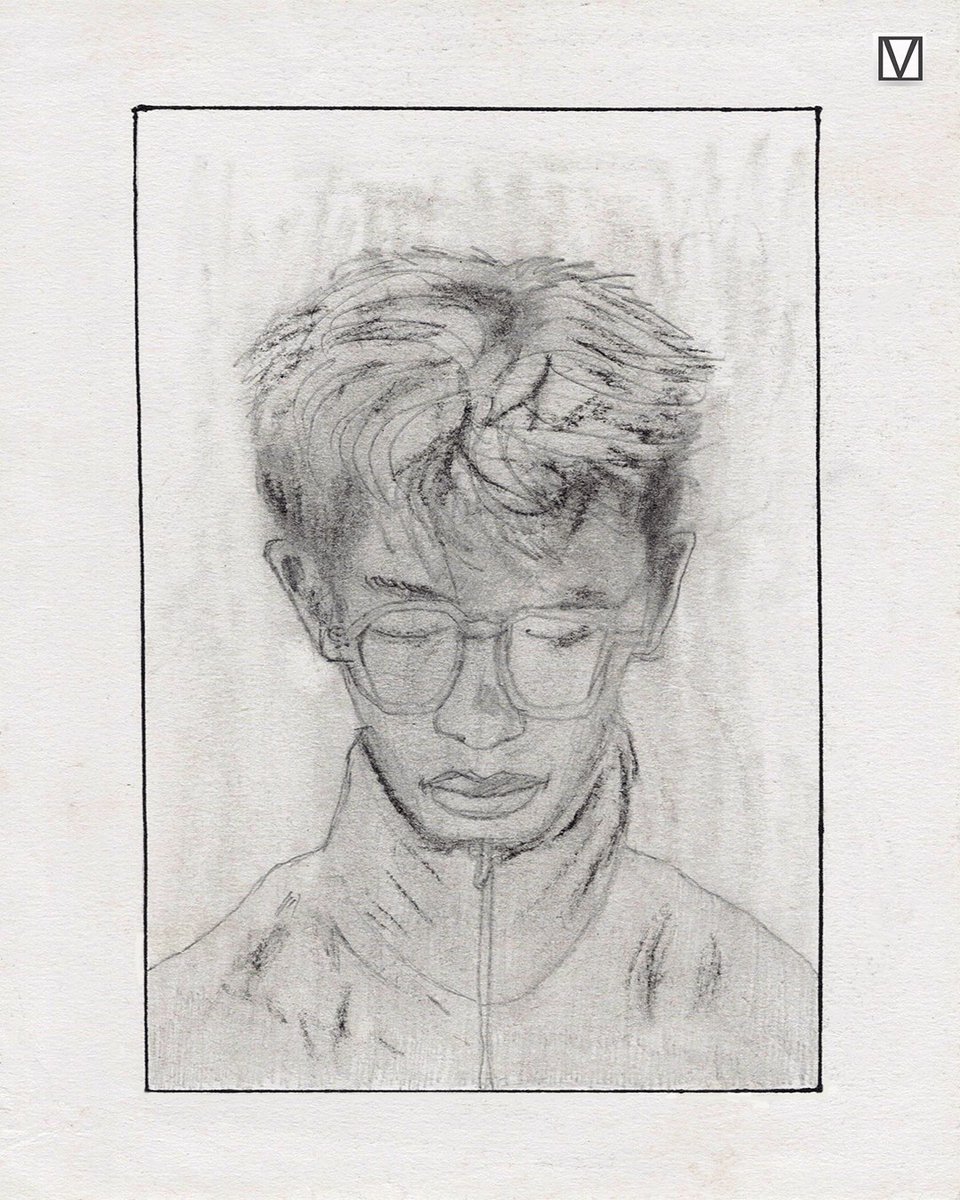 CHAIN MESSAGES
Medium: Pencil and charcoal on paper
#artph