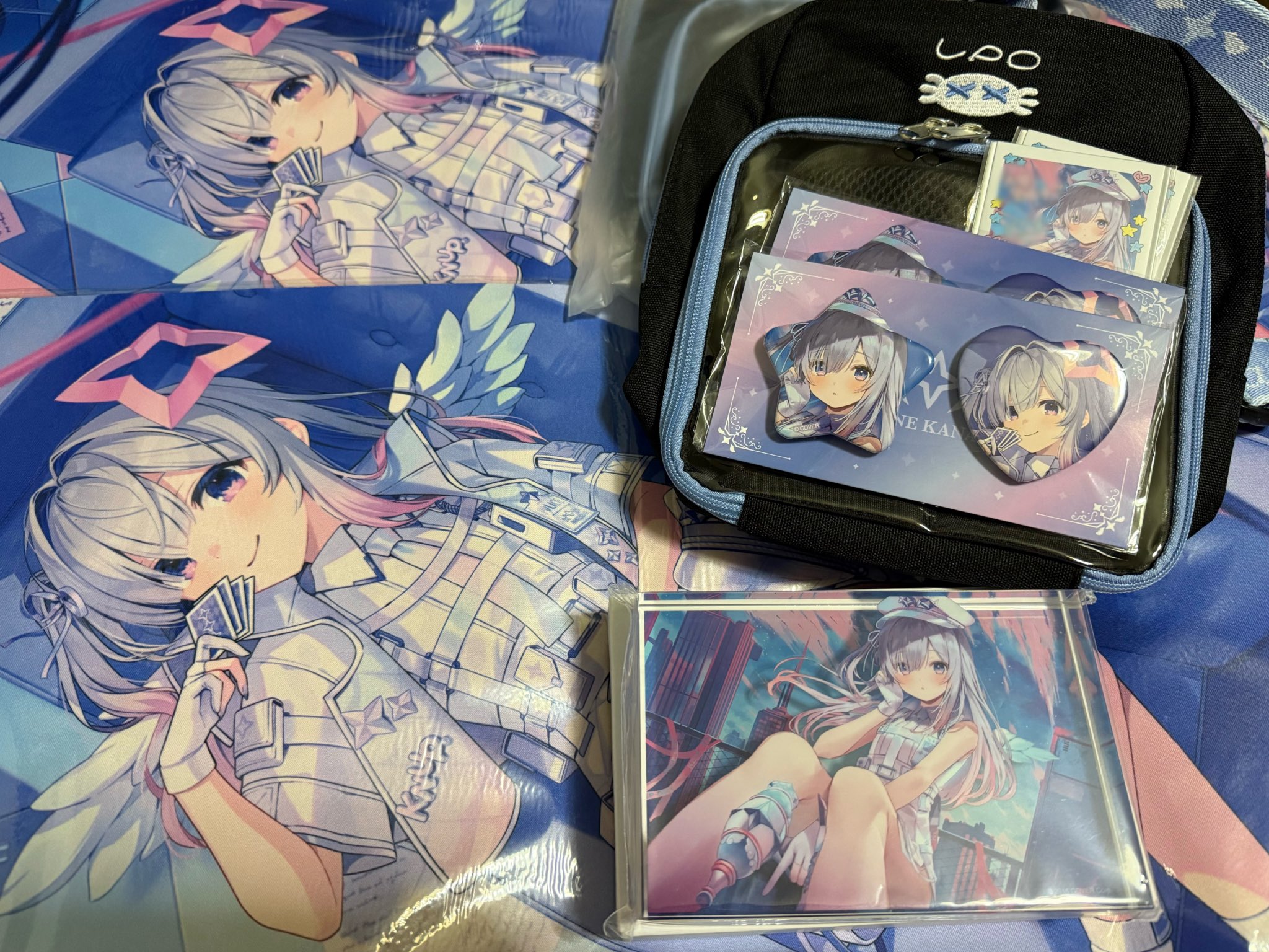 ホロライブ 天音かなた 天界警備任務衣装 直筆サイン チェキ風