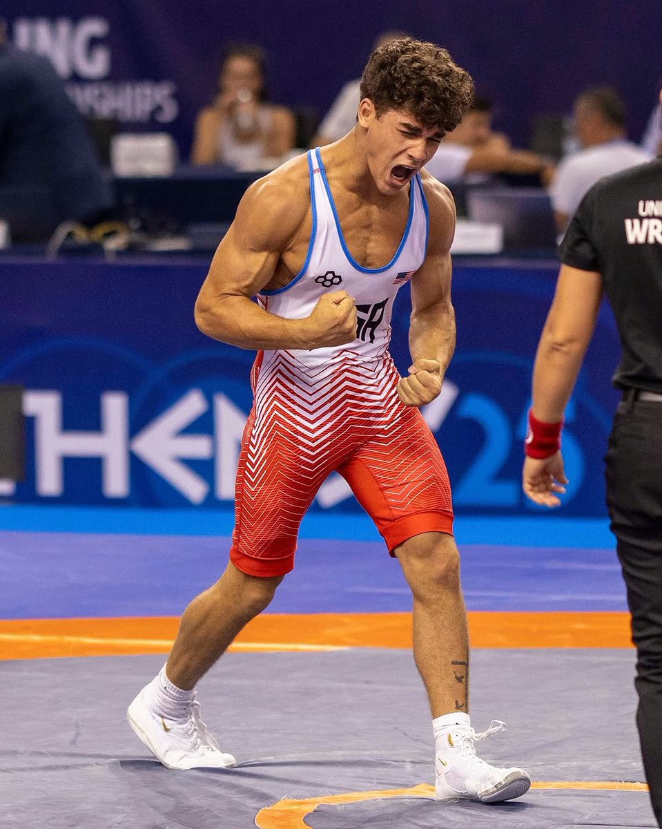 Powers_Of_PSU (@powers_of_psu) on Twitter photo How does this future 4-time <a href="/NCAAWrestling/">NCAA Men's Wrestling</a> champion & Olympic/World Champion have < 100 followers? 🔵⚪️💪🏻🏆 🇺🇸
📷: Boomers Photography ⬇️
facebook.com/share/1BDA5Sdg… How does this future 4-time <a href="/NCAAWrestling/">NCAA Men's Wrestling</a> champion & Olympic/World Champion have < 100 followers? 🔵⚪️💪🏻🏆 🇺🇸
📷: Boomers Photography ⬇️
facebook.com/share/1BDA5Sdg…