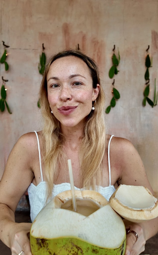 Ur girl made it to Bali 🥥 

HMU with recs &amp; lmk if you’re around