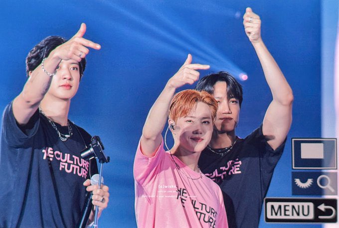 EXOGlobal's tweet photo. [PREVIEW] 250810 #SUHO #KAI #CHANYEOL @ SMTOWN LIVE 2025 in Tokyo - D2
cr. wishs0522

#SMTOWN_LIVE_TOKYO
#SMTOWNinTOKYO
#EXO #엑소 @weareoneEXO https://t.co/mtJmqMIuAk