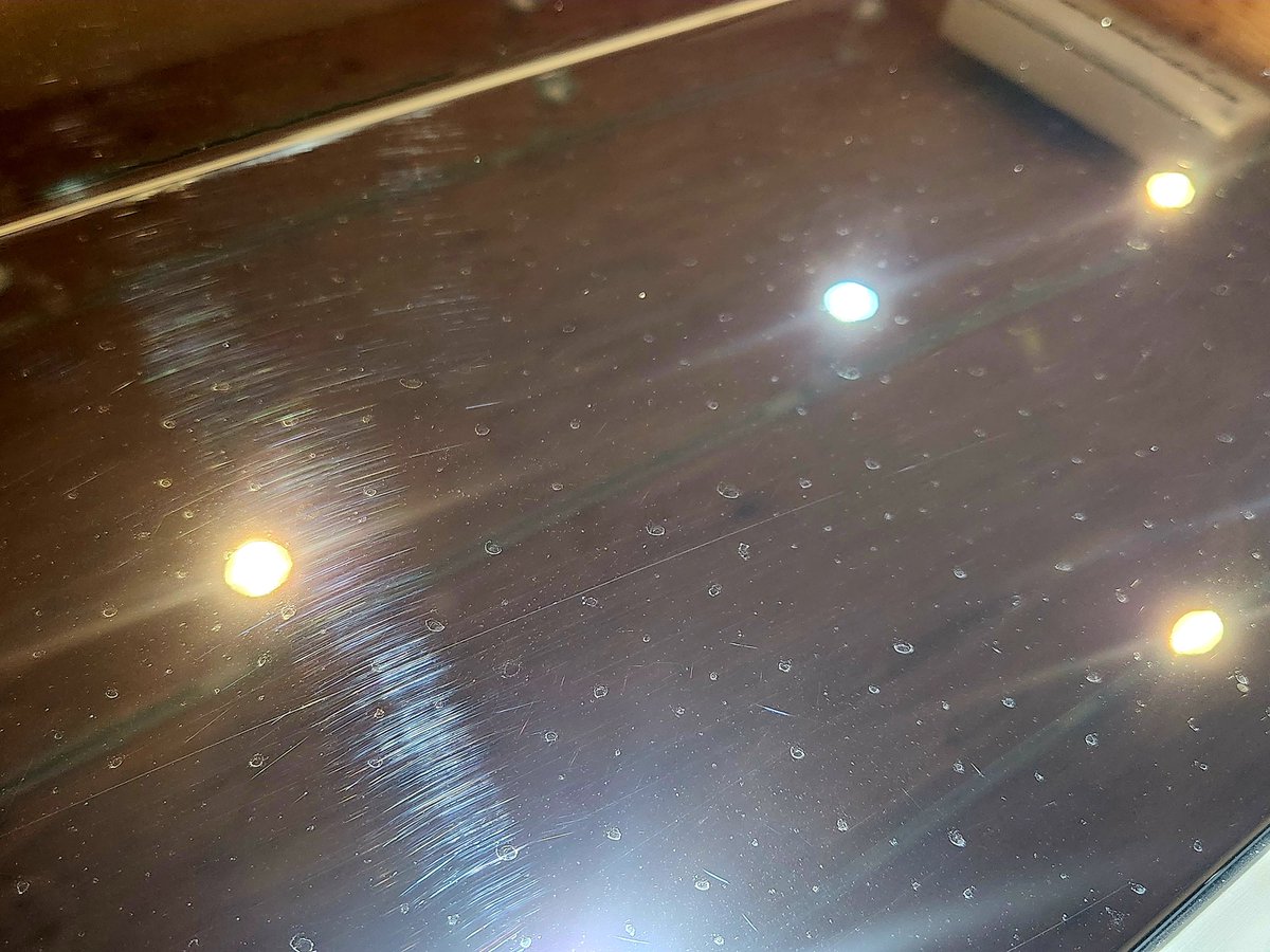 Hoyos_Coating's tweet photo. 新車レクサスLBXルーフ
1枚目スケール除去後
2枚目初期研磨後
3枚目最終研磨後(キレイ過ぎてピントが合わなくなります) https://t.co/7VTb33yWMz