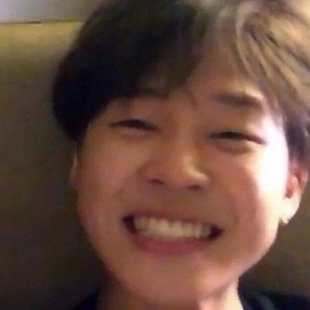 내 최대치 힐링이들࣪𓏲ּ ᥫ᭡ ₊ ⊹ ˑ ִֶ 𓂃
           😉　　　　　　　　            　     😁