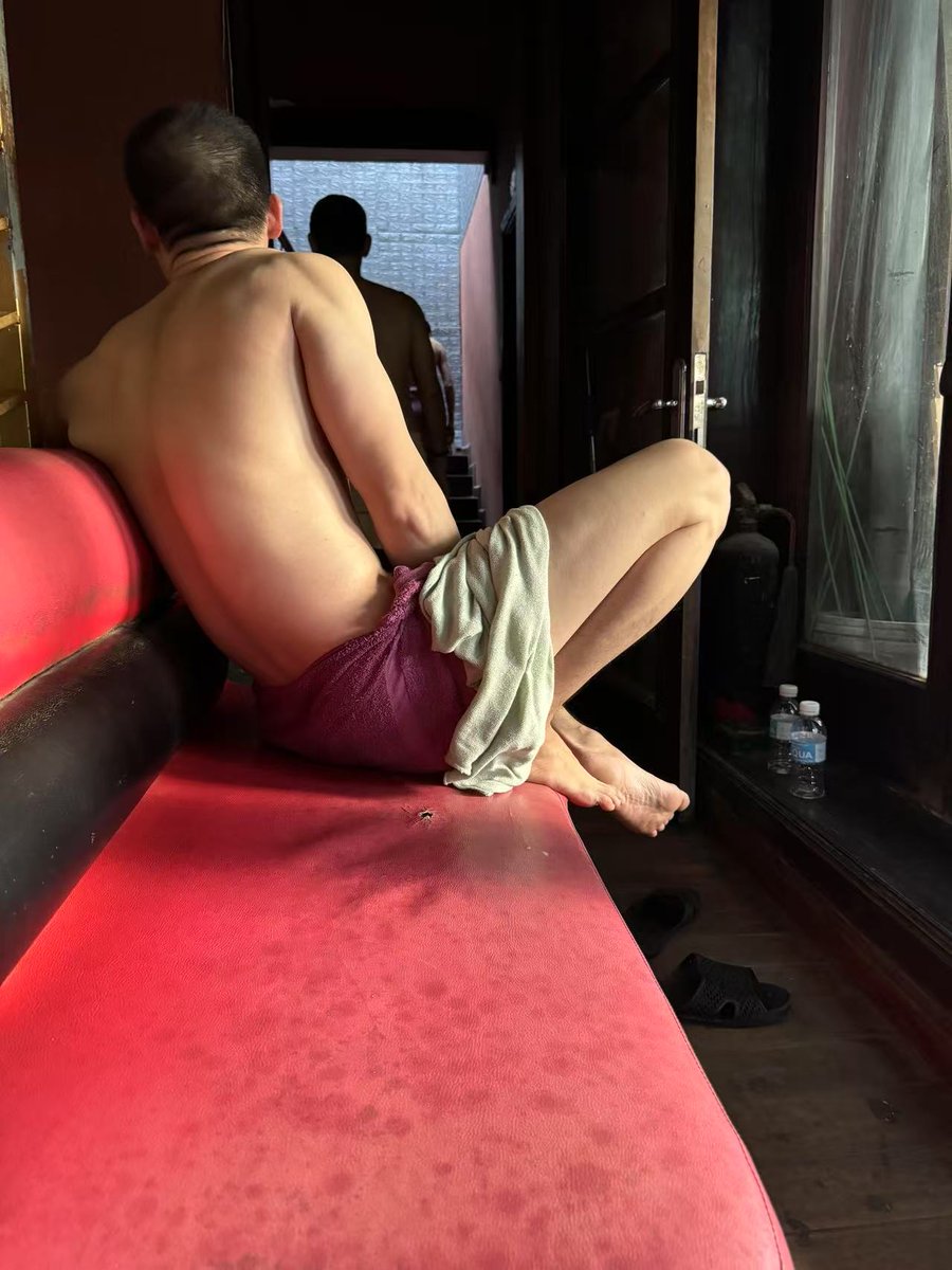 （转自交流群）这是群友分享的越南河内一家 #同志浴室，听说环境人气都不错，那边似乎多是精瘦型的。等越南啥时免签了可以考虑去逛逛。#同志桑拿 #gaysauna #gaybathhouse